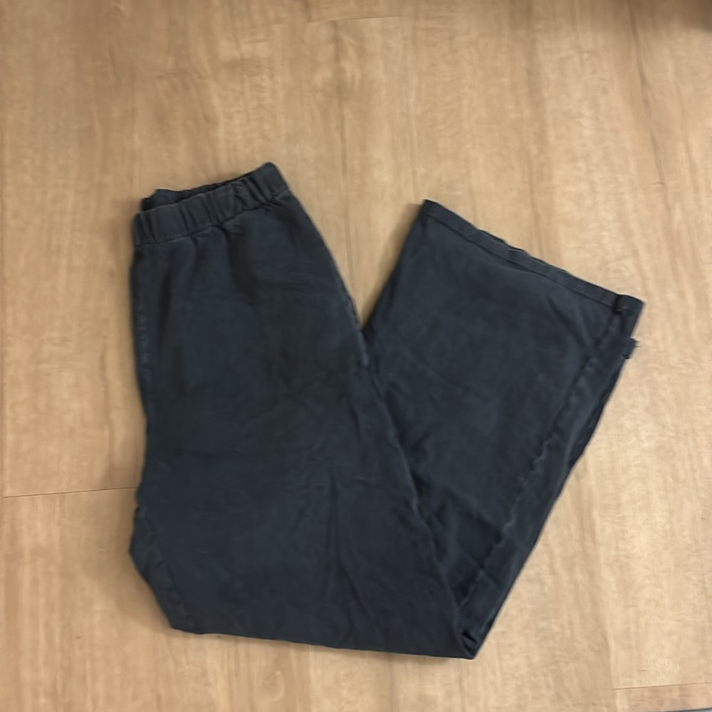 Brandy Melville navy wide leg sweatpants